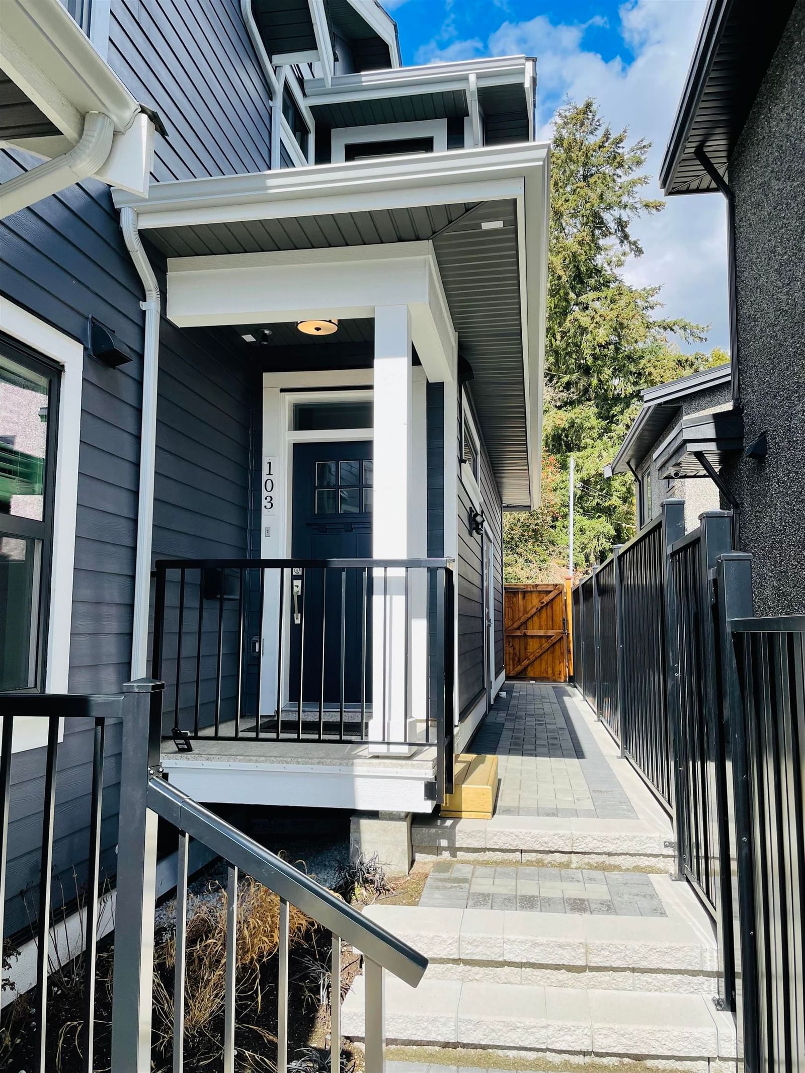 Listing Image 23