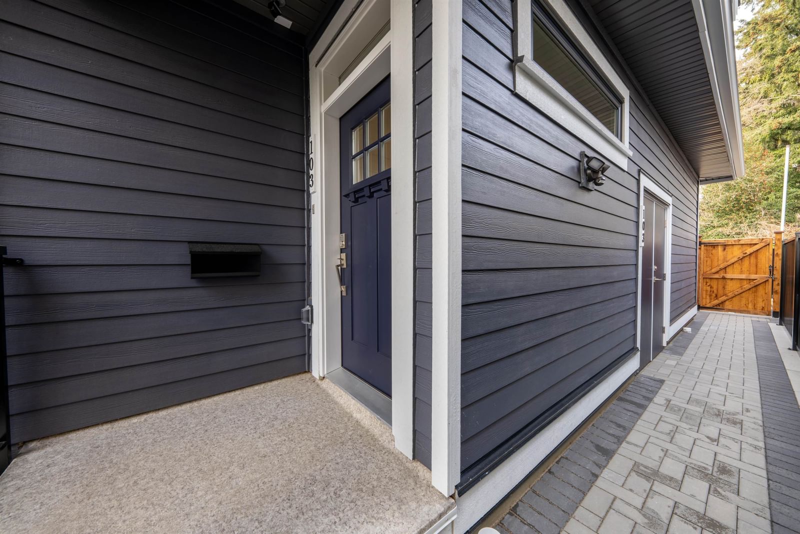 Listing Image 24