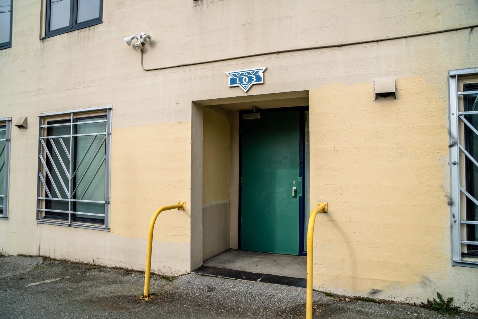 Listing Image 18