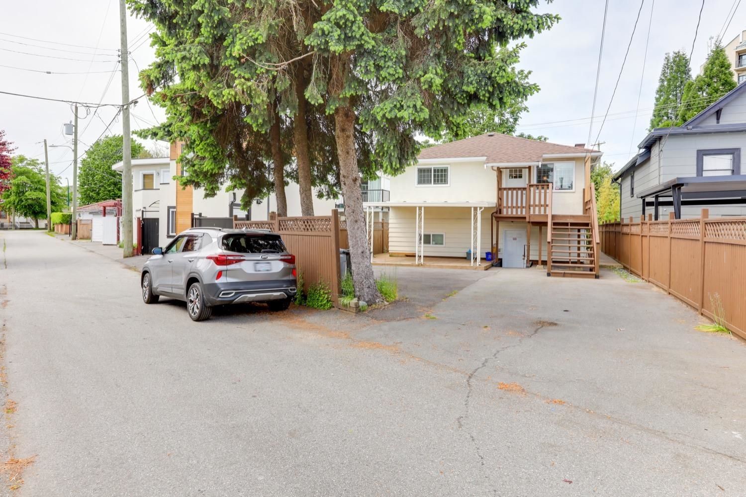 Listing Image 21