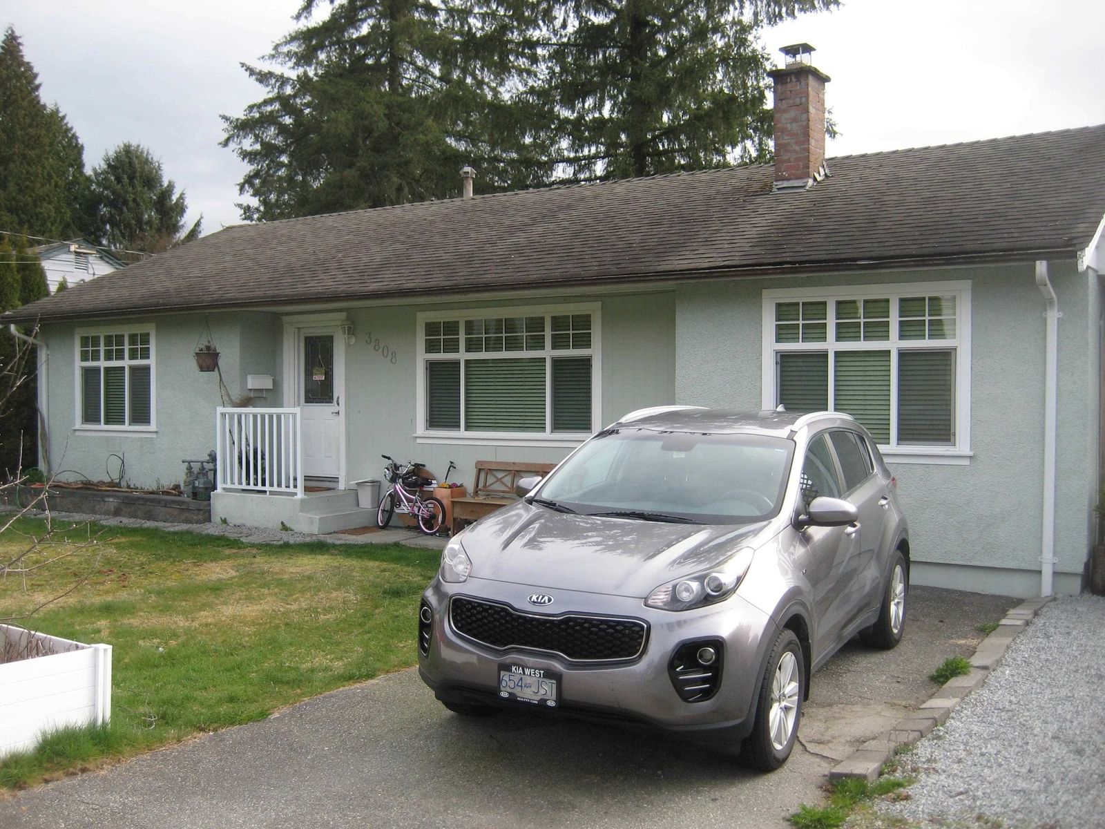 Listing Image 6