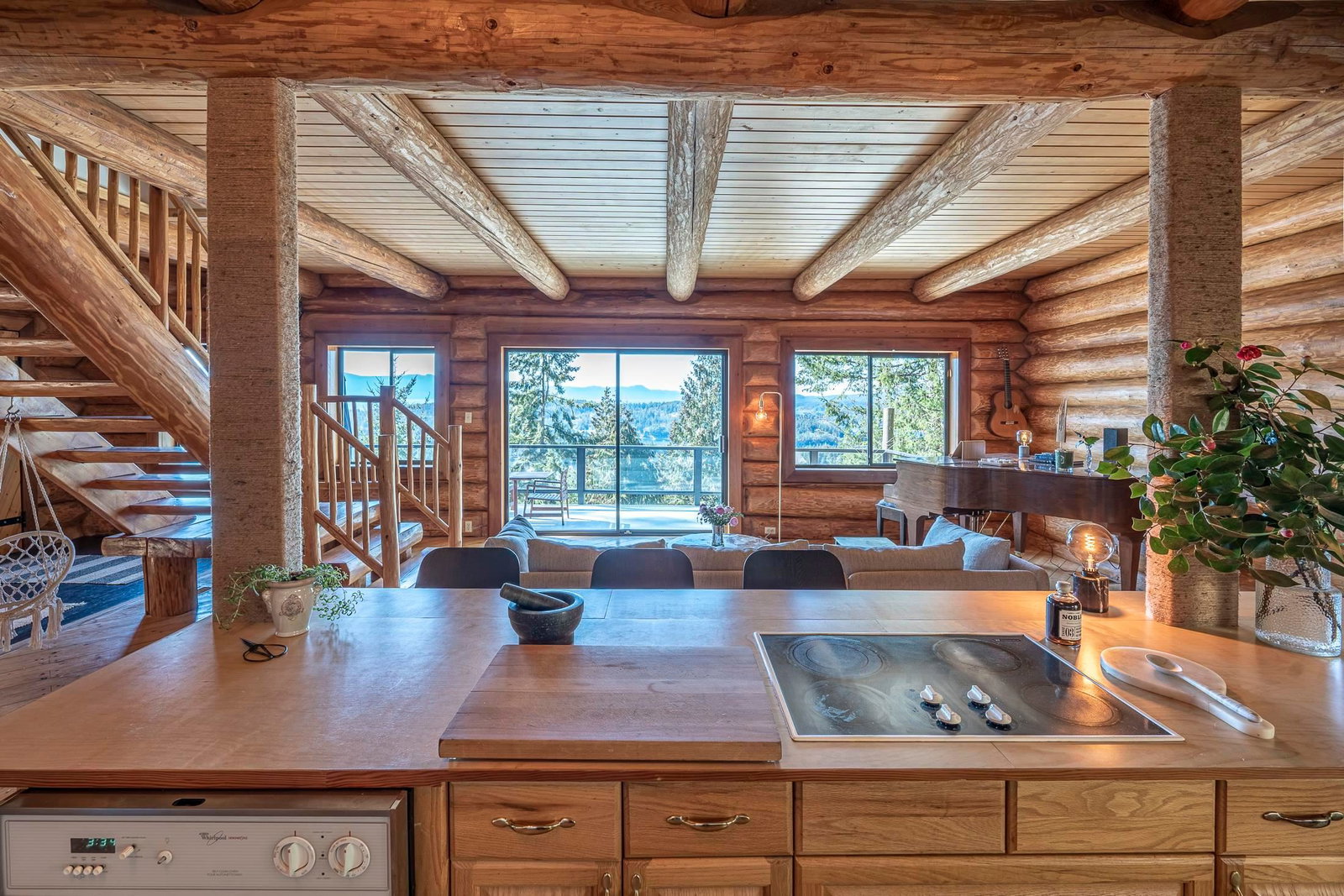 Listing Image 12