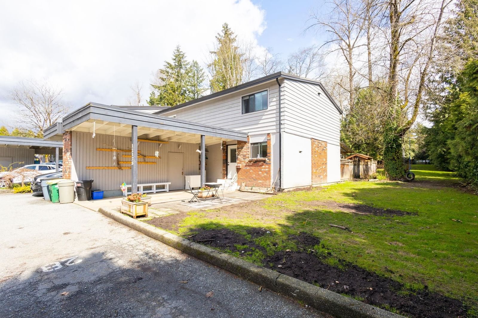 Listing Image 24