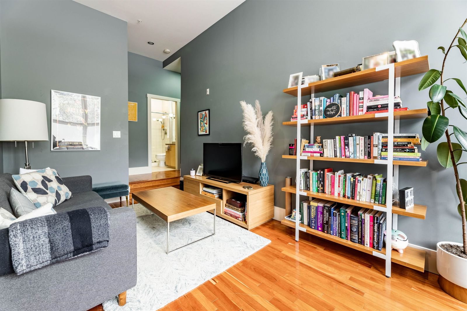 Listing Image 21