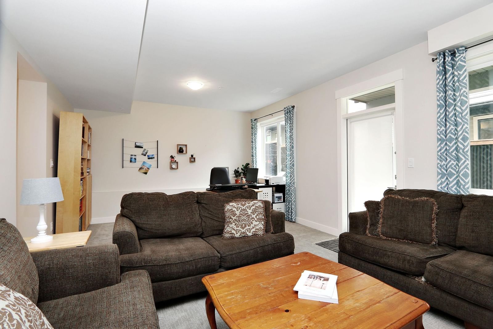 Listing Image 19