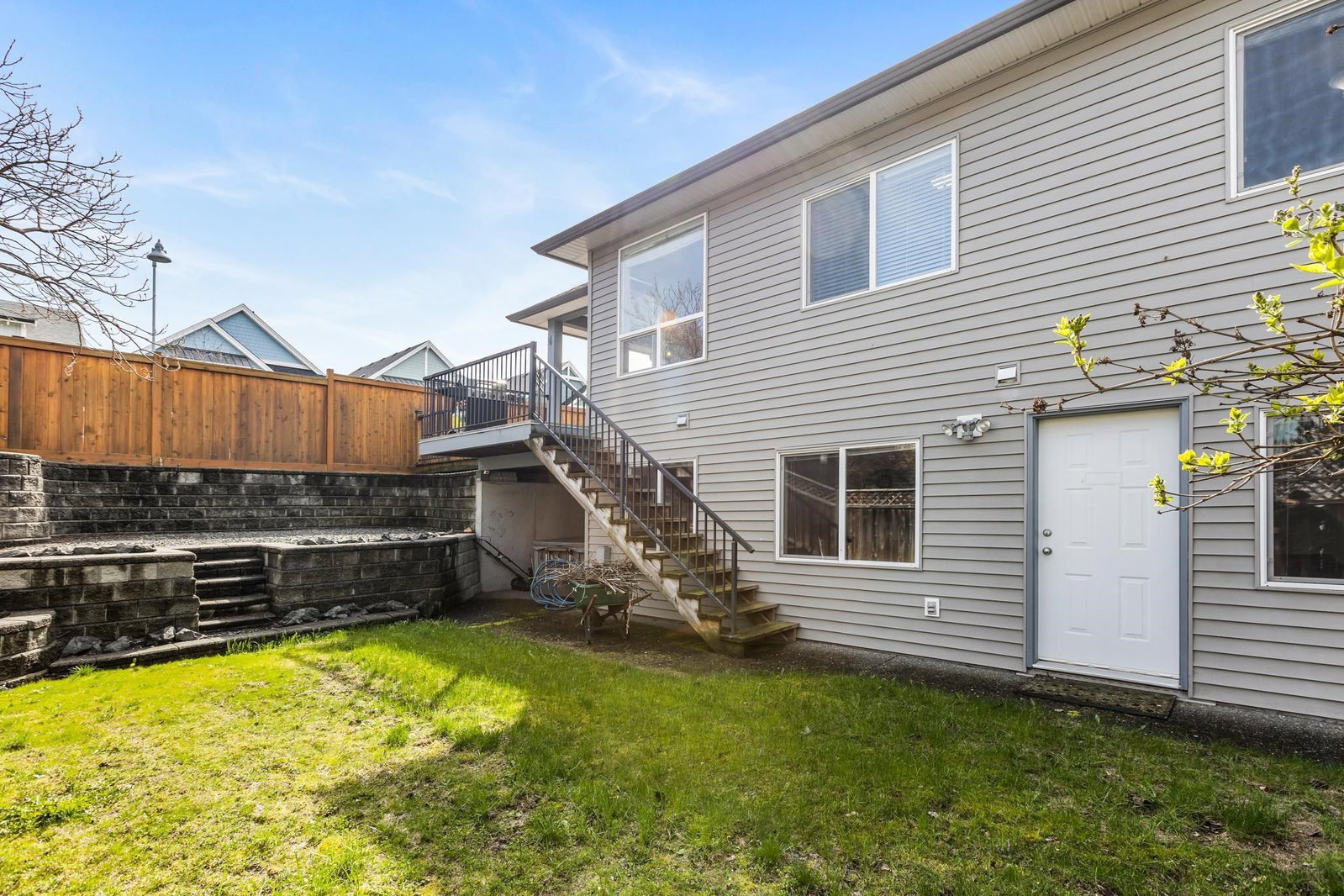 Listing Image 32