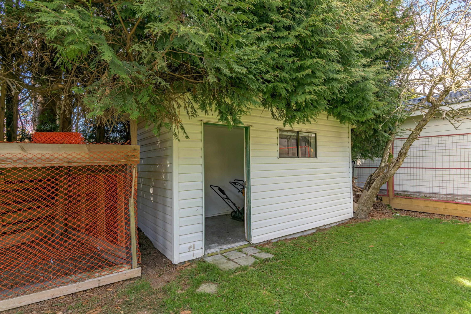 Listing Image 40