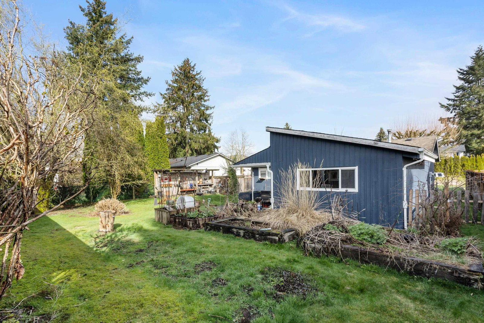 Listing Image 24