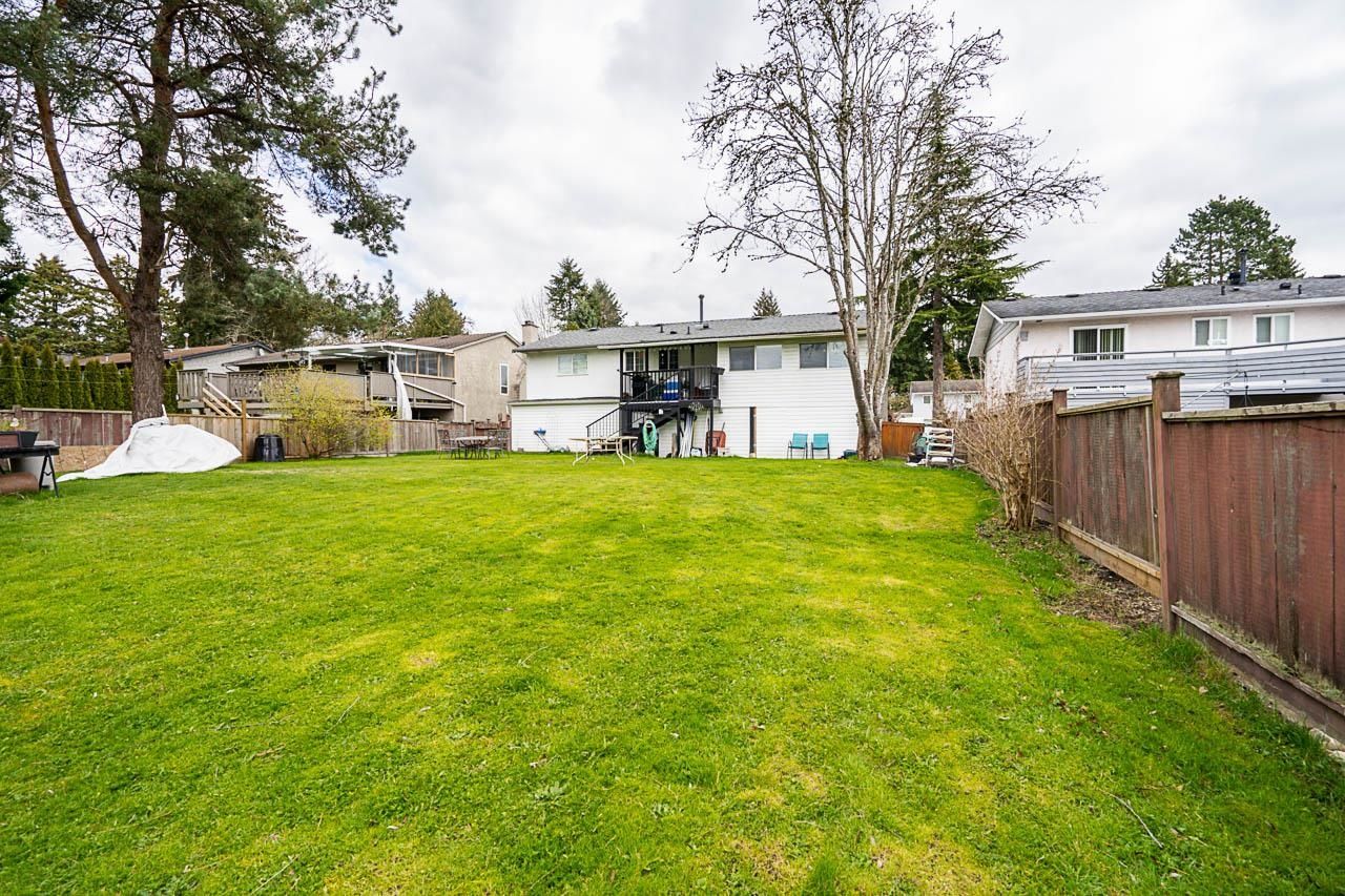 Listing Image 24