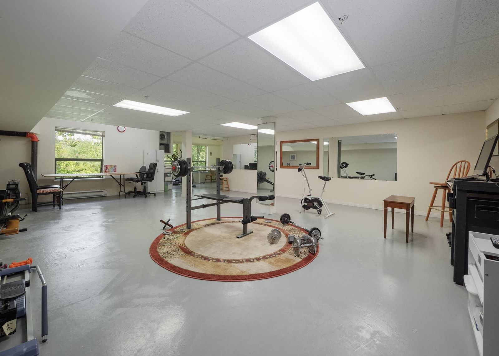 Listing Image 20