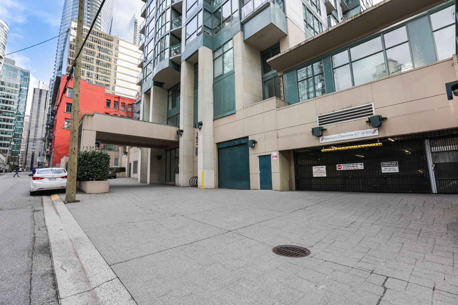 Listing Image 20