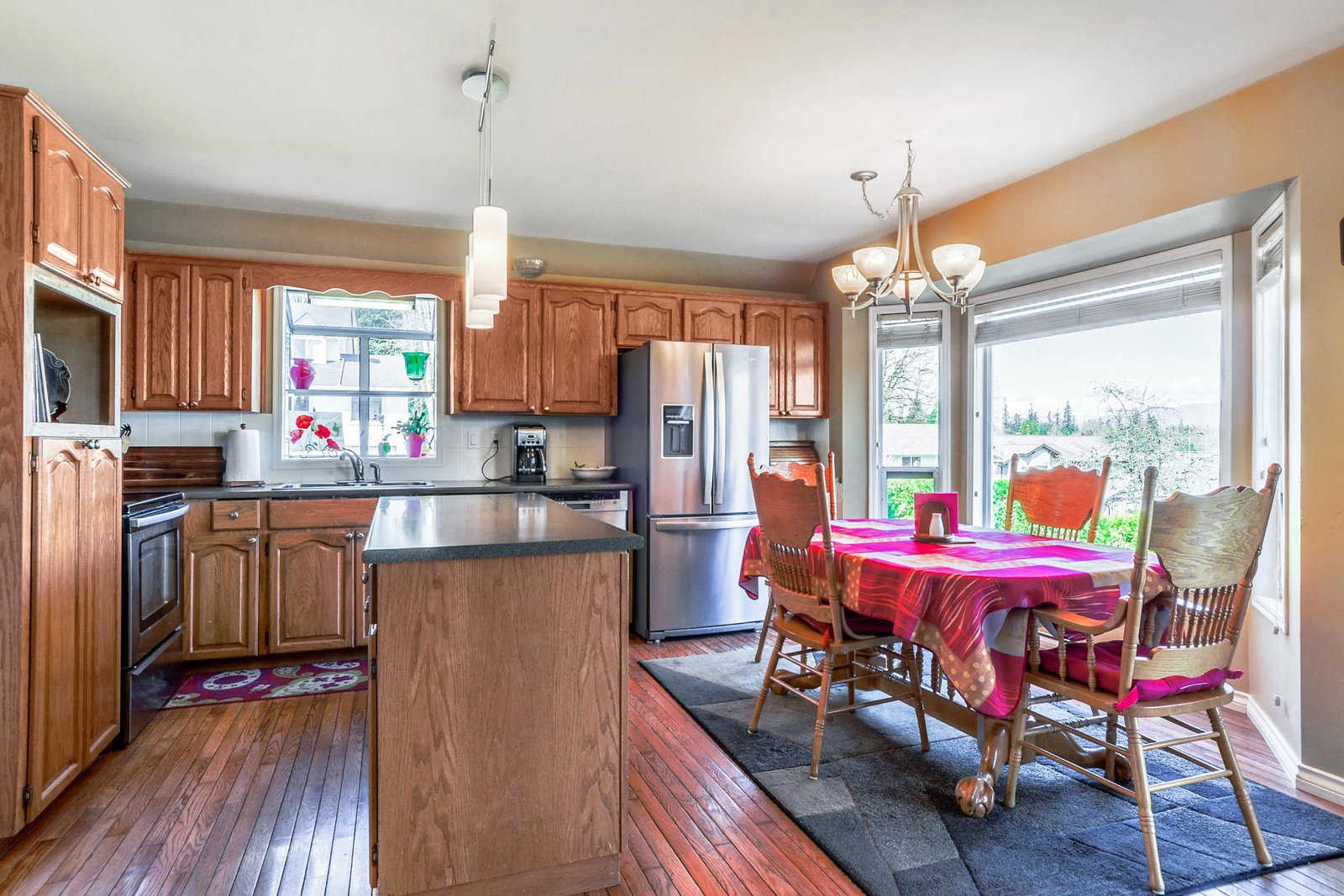 Listing Image 13