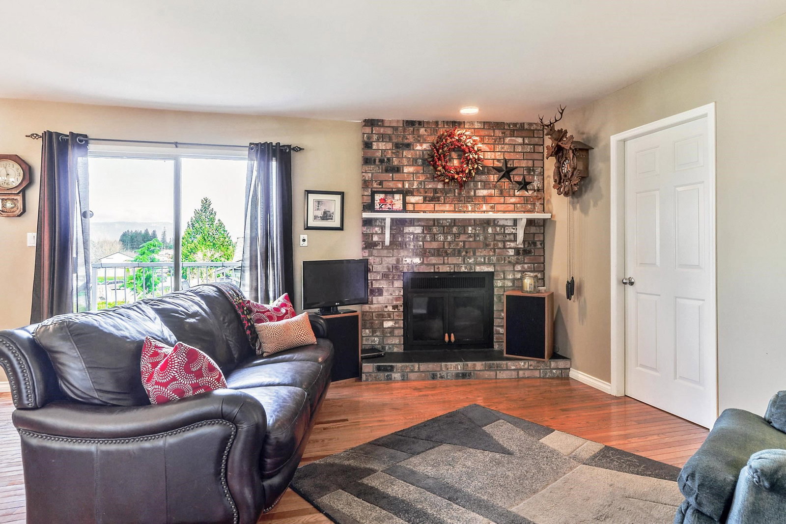 Listing Image 15