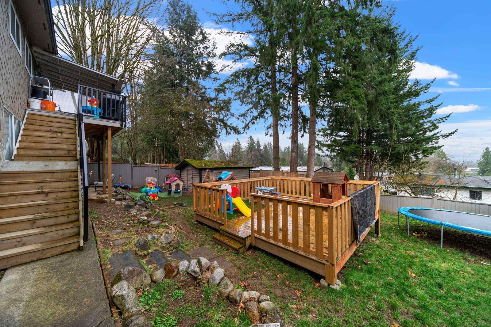 Listing Image 19