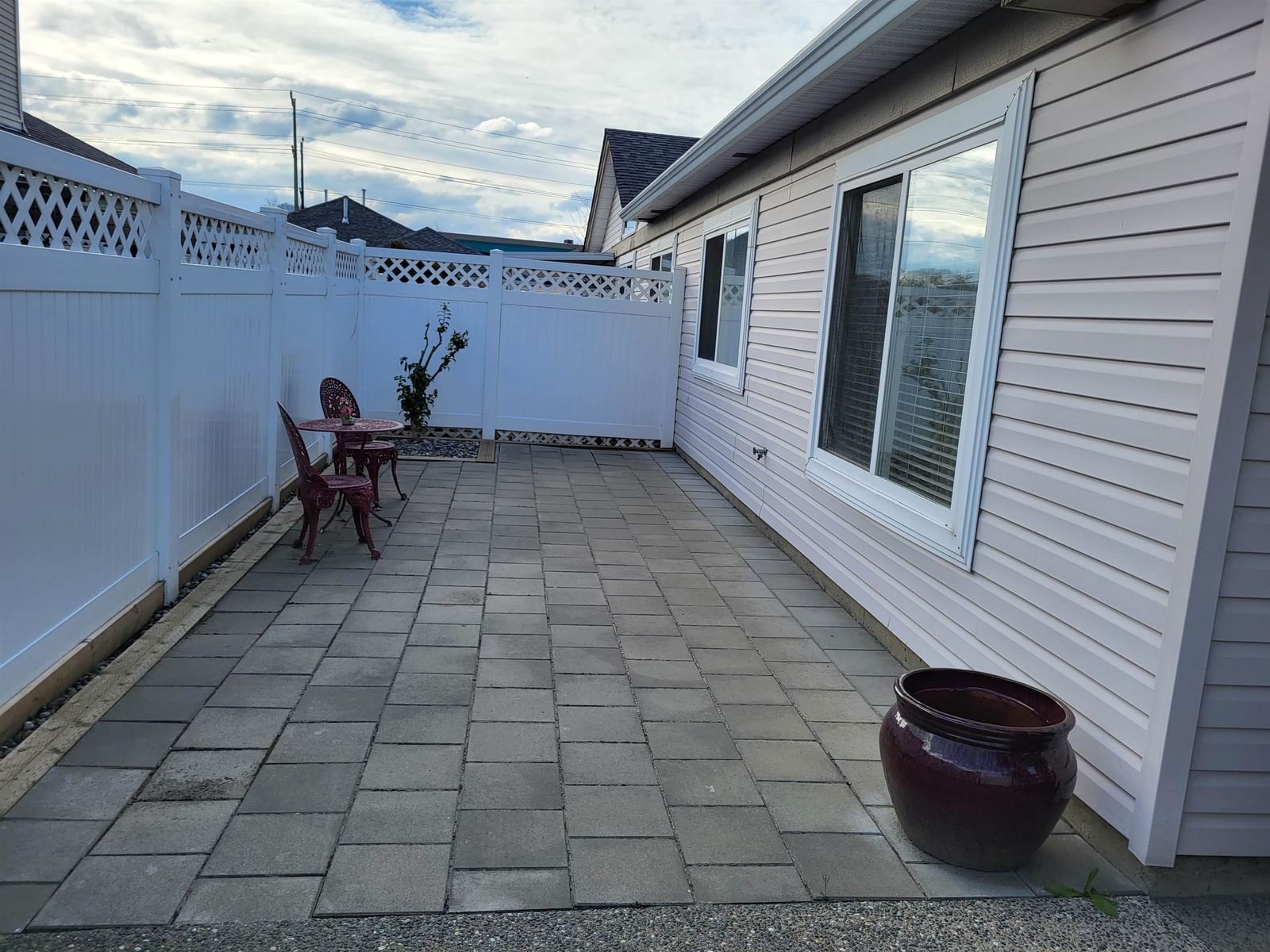 Listing Image 20