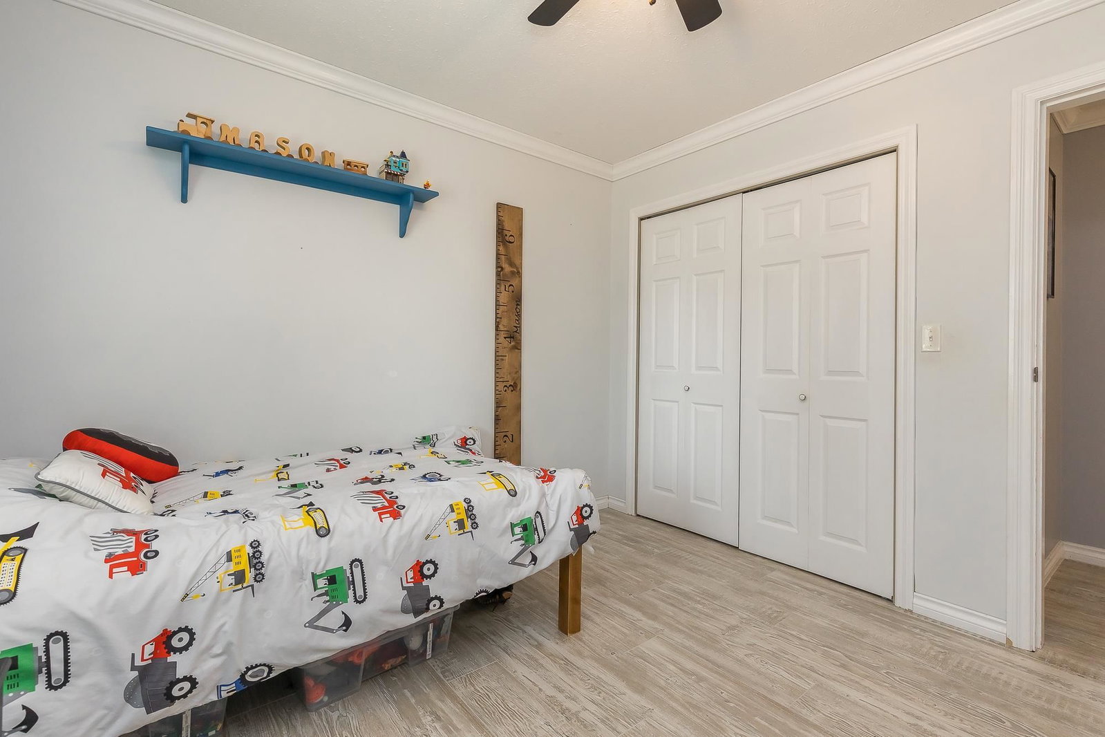 Listing Image 22