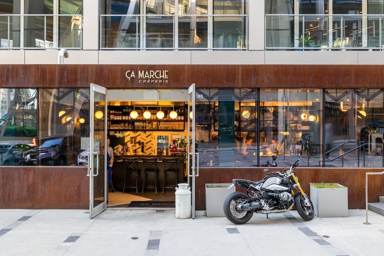 Listing Image 33