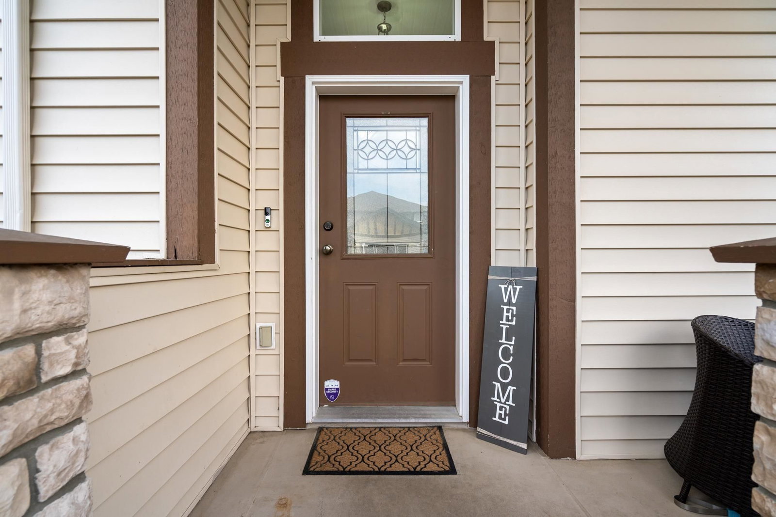 Listing Image 4