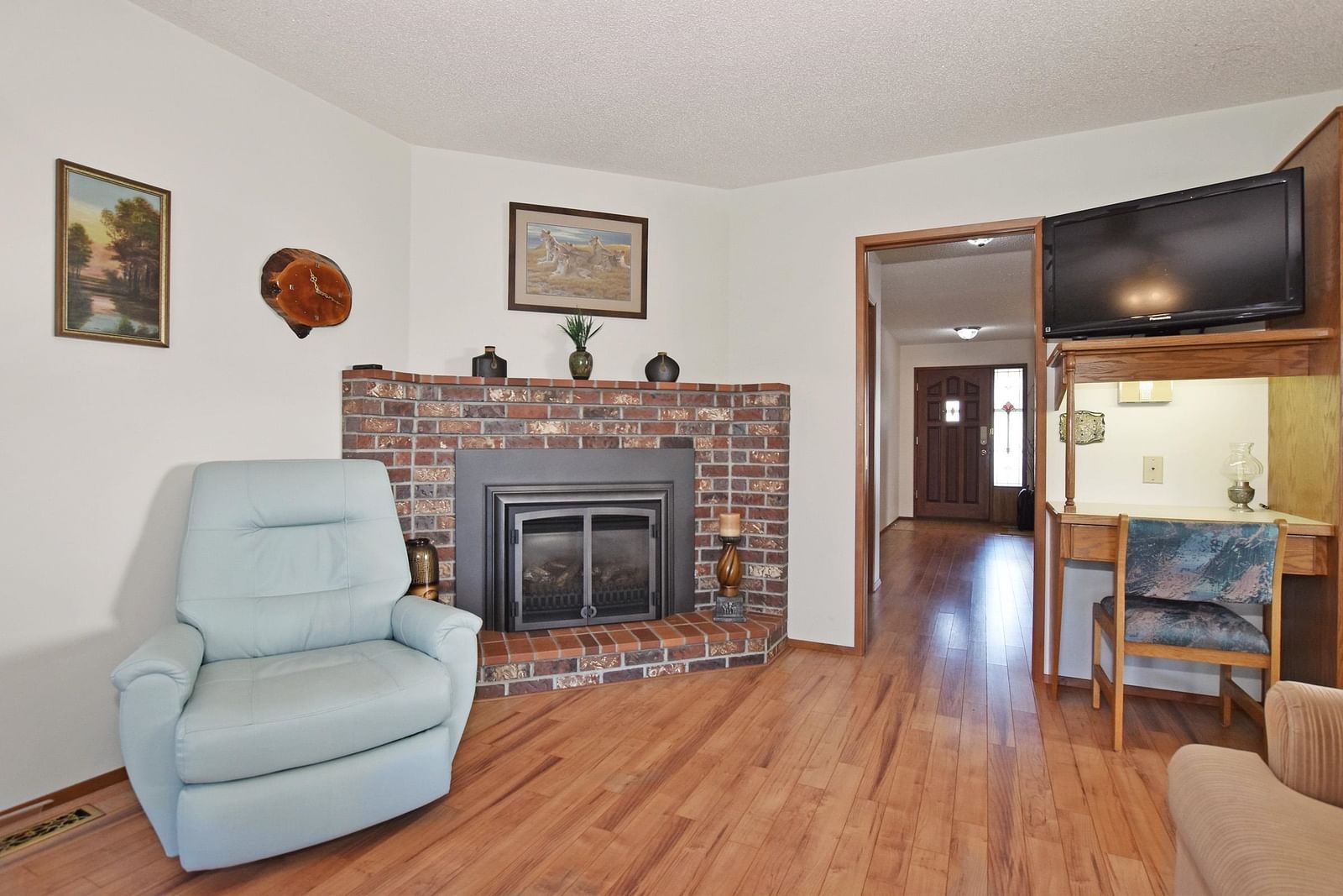 Listing Image 15