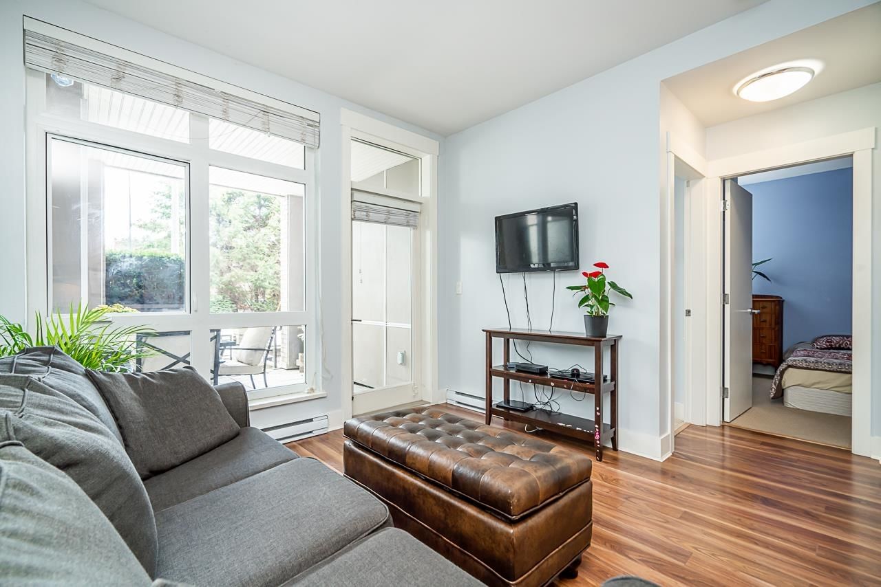 Listing Image 12