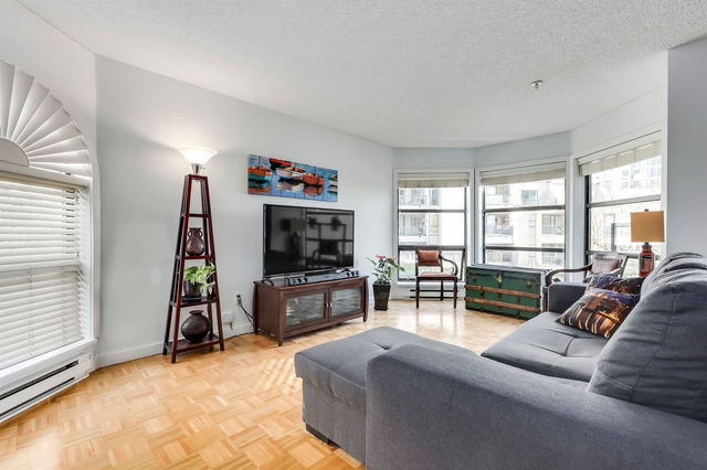 312 - 1106 Pacific Street