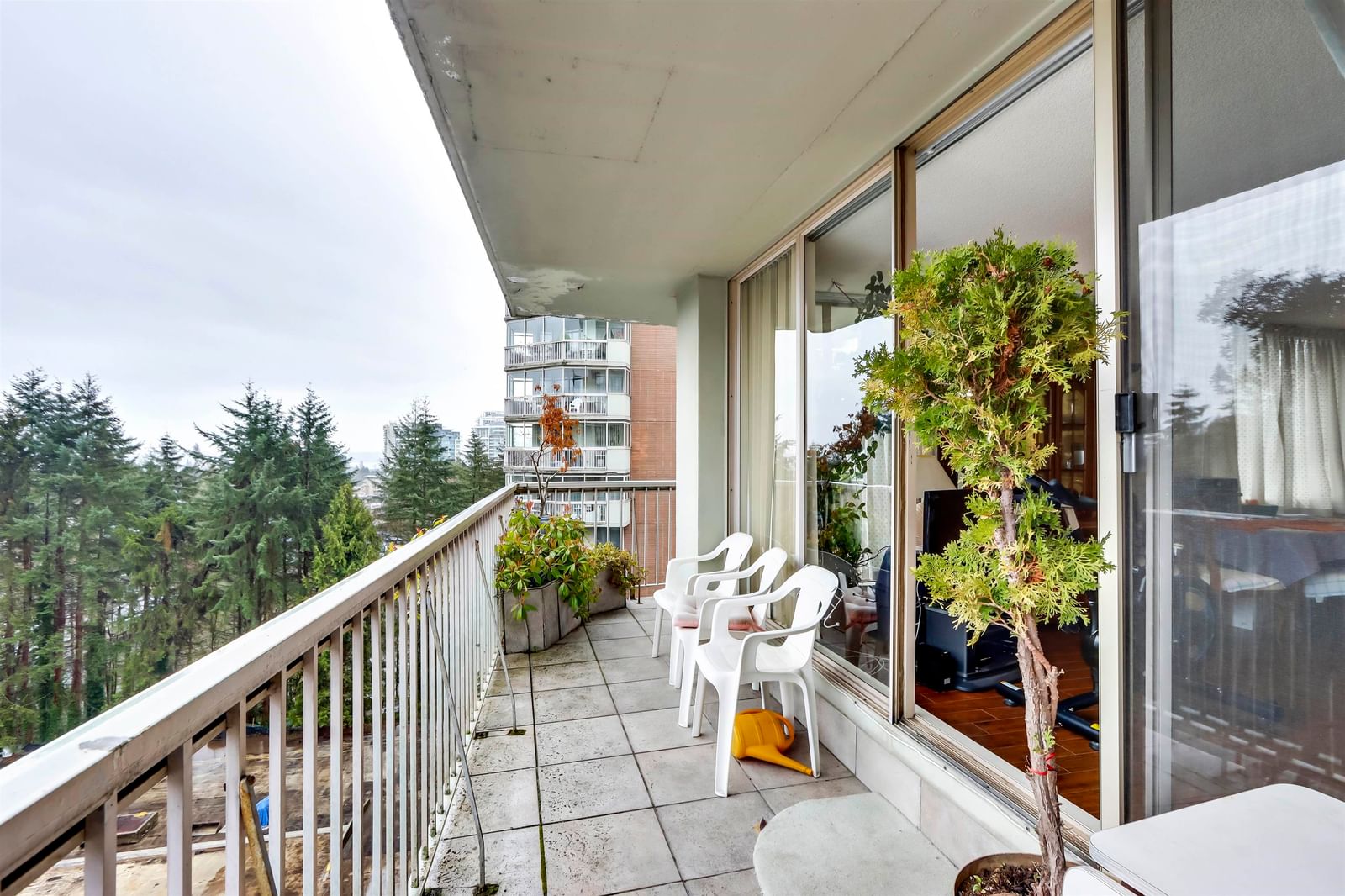 Listing Image 18
