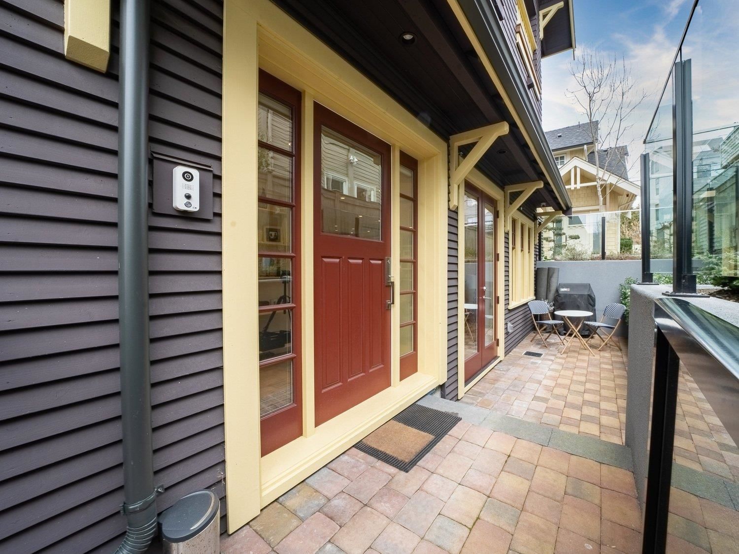 Listing Image 9
