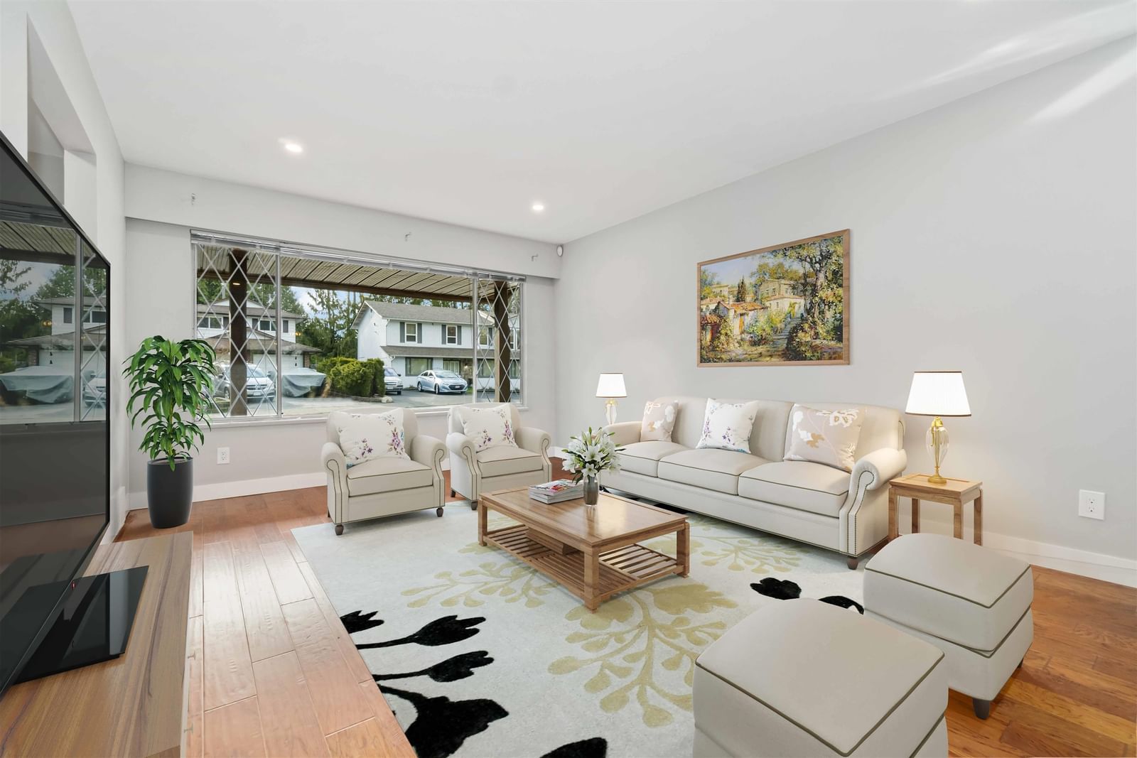 Listing Image 11