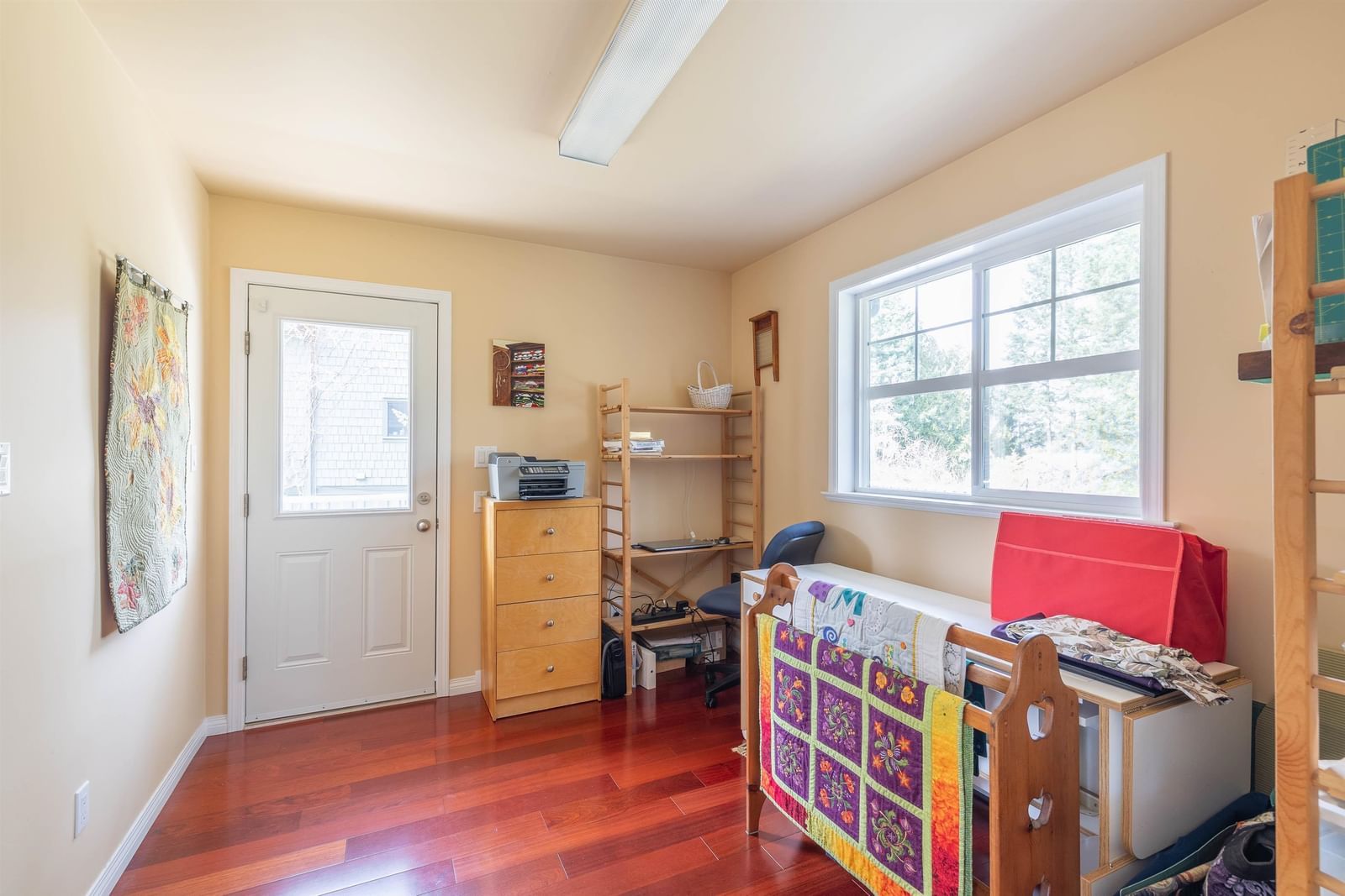 Listing Image 18