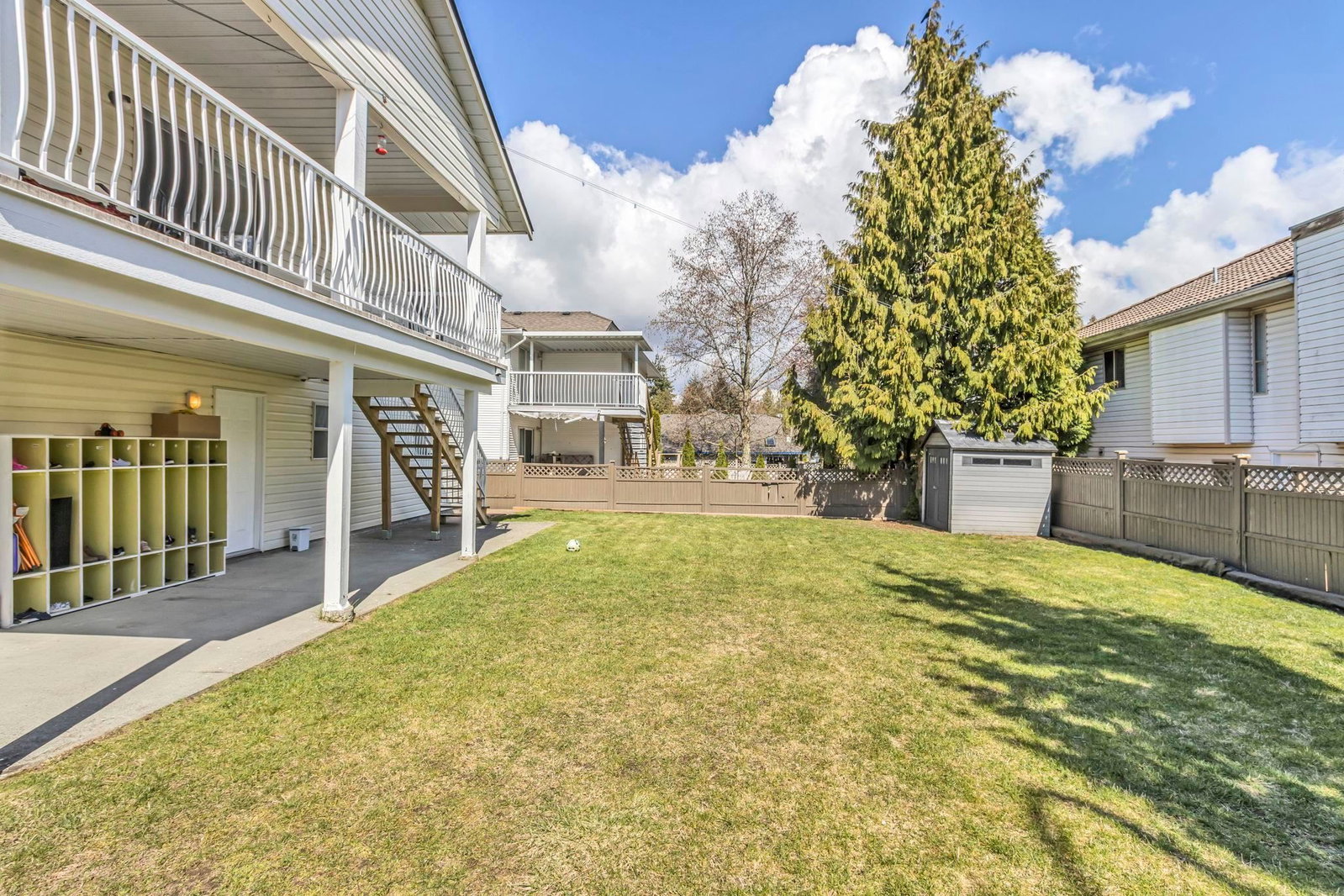 Listing Image 6