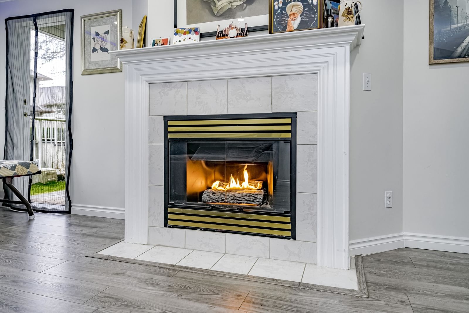 Listing Image 7