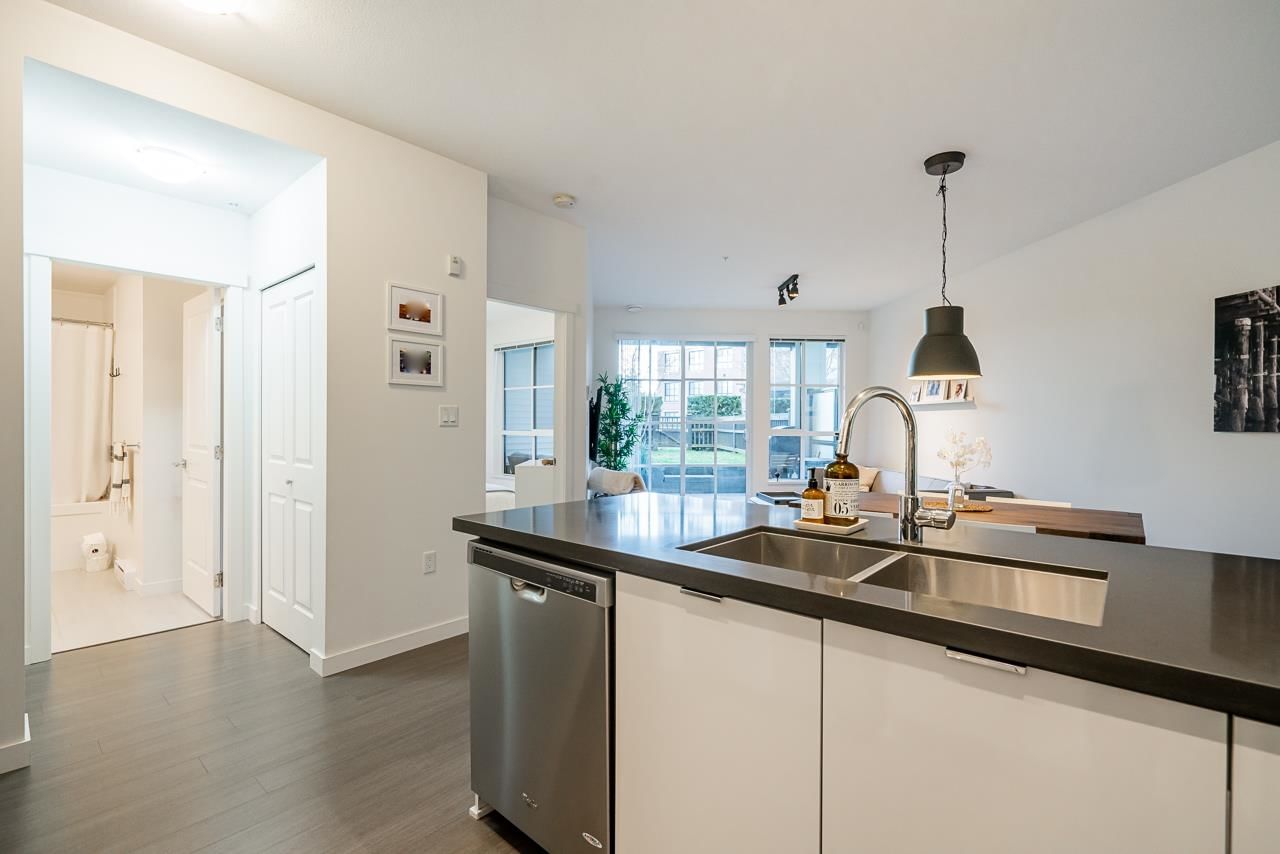Listing Image 9