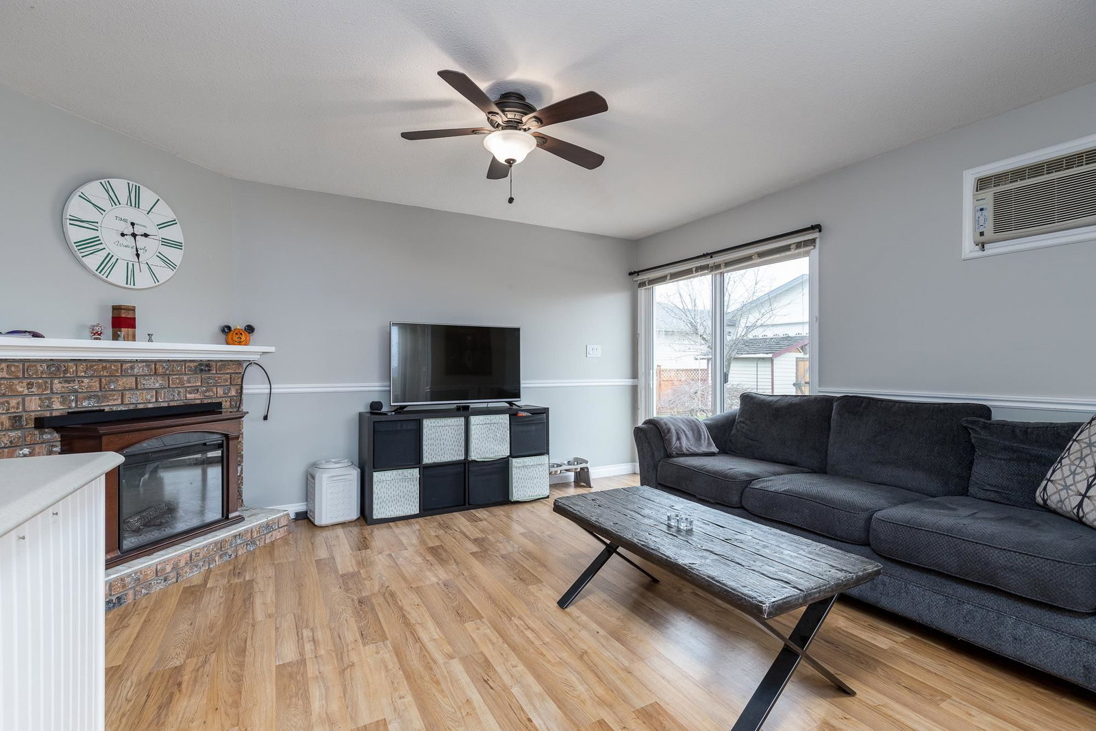 Listing Image 20