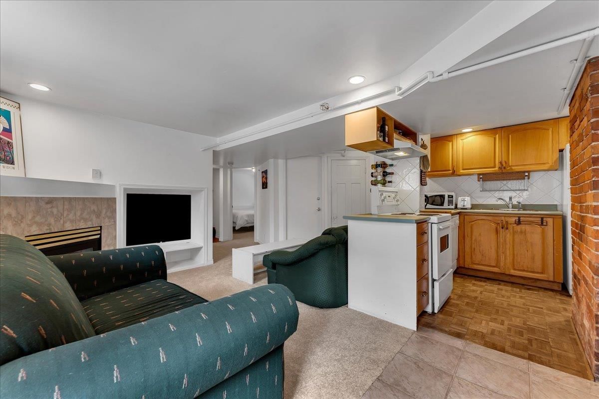 Listing Image 32