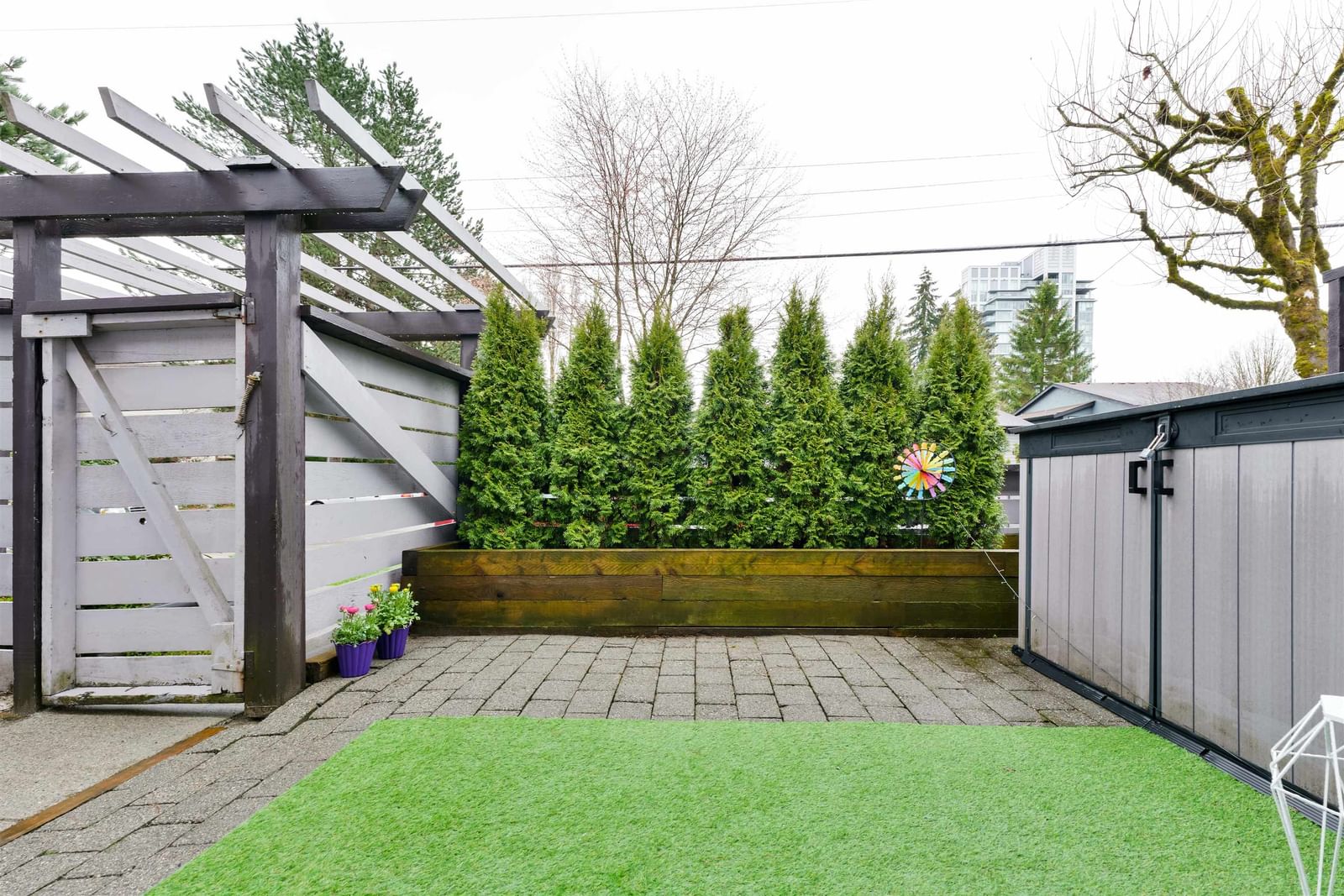 Listing Image 18