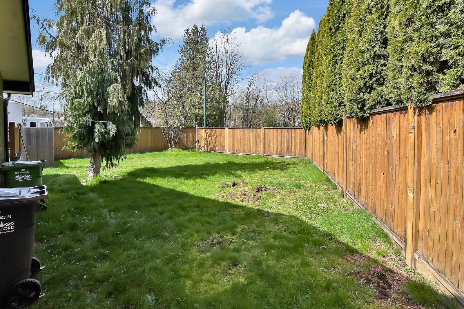 Listing Image 24