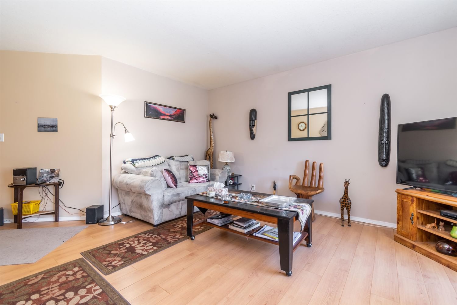 Listing Image 17