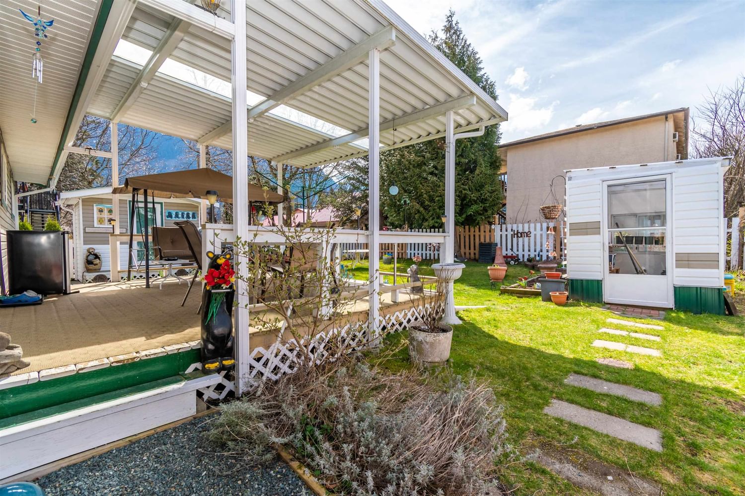 Listing Image 6