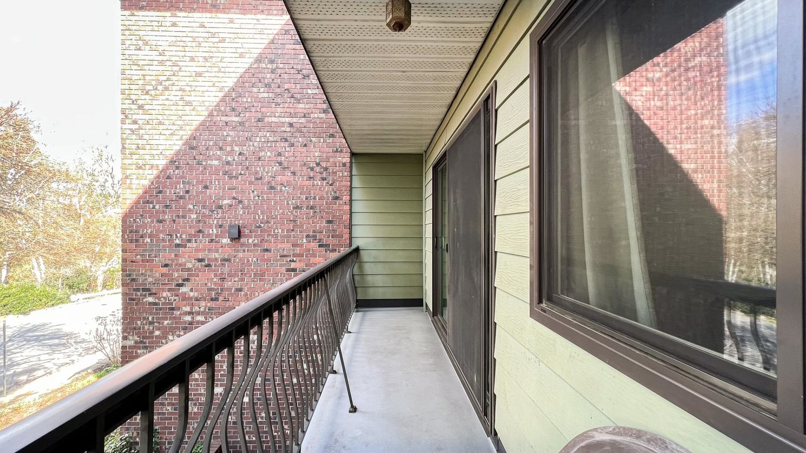 Listing Image 26