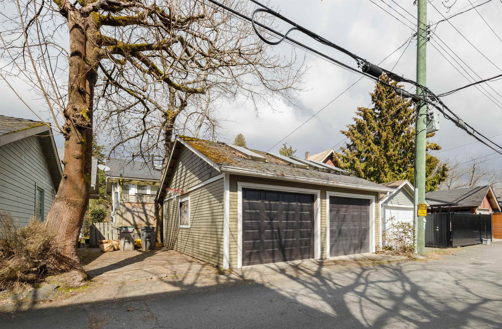 Listing Image 11