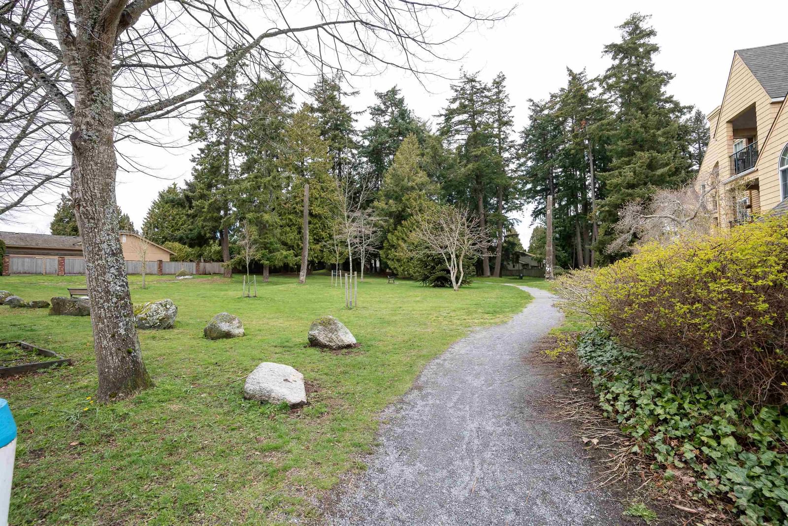 Listing Image 26
