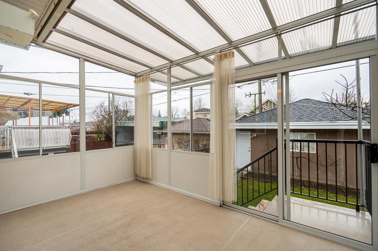 Listing Image 12