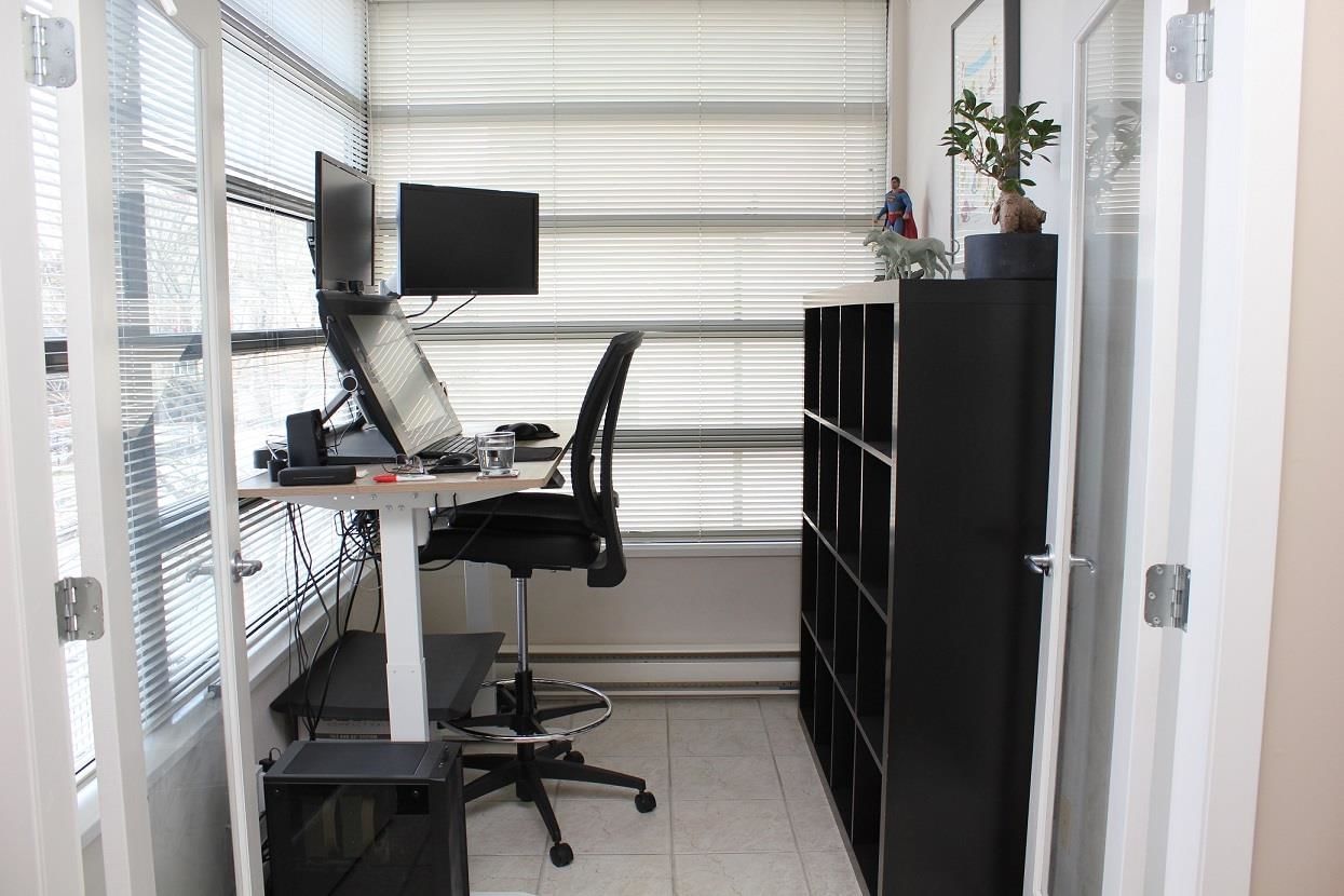 Listing Image 9