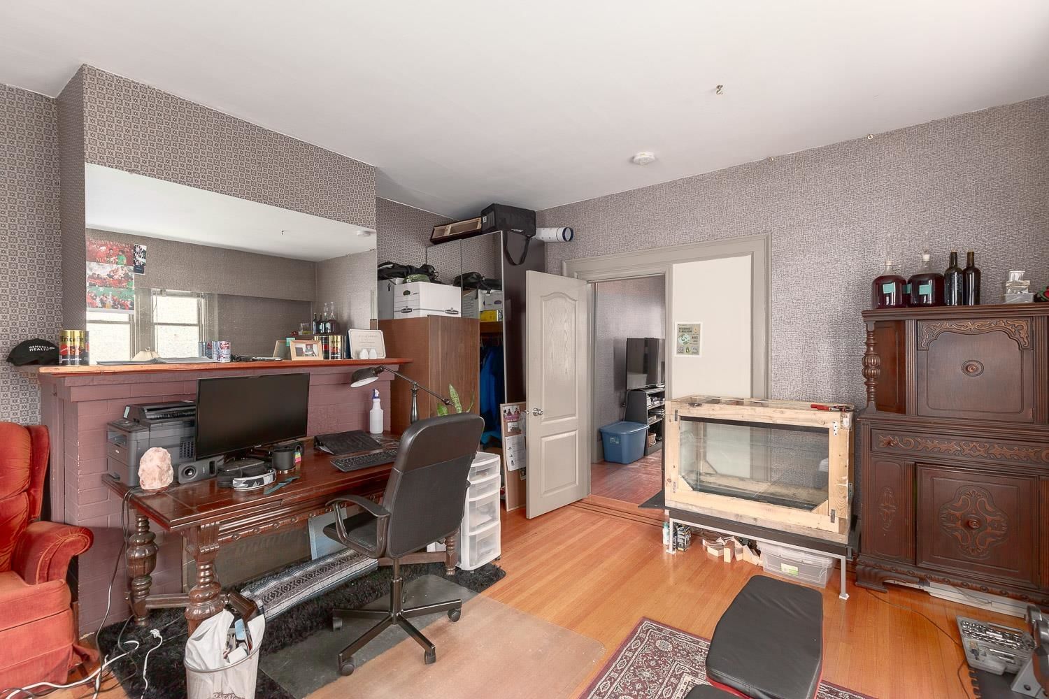 Listing Image 13