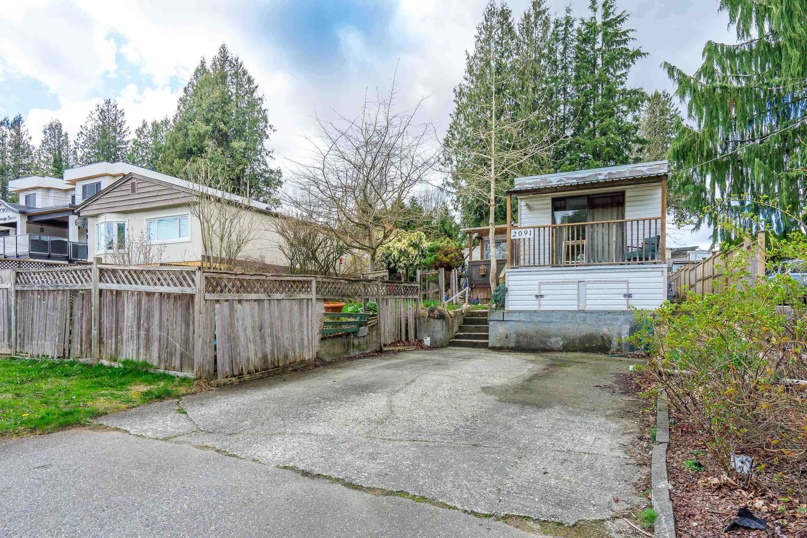 Listing Image 3