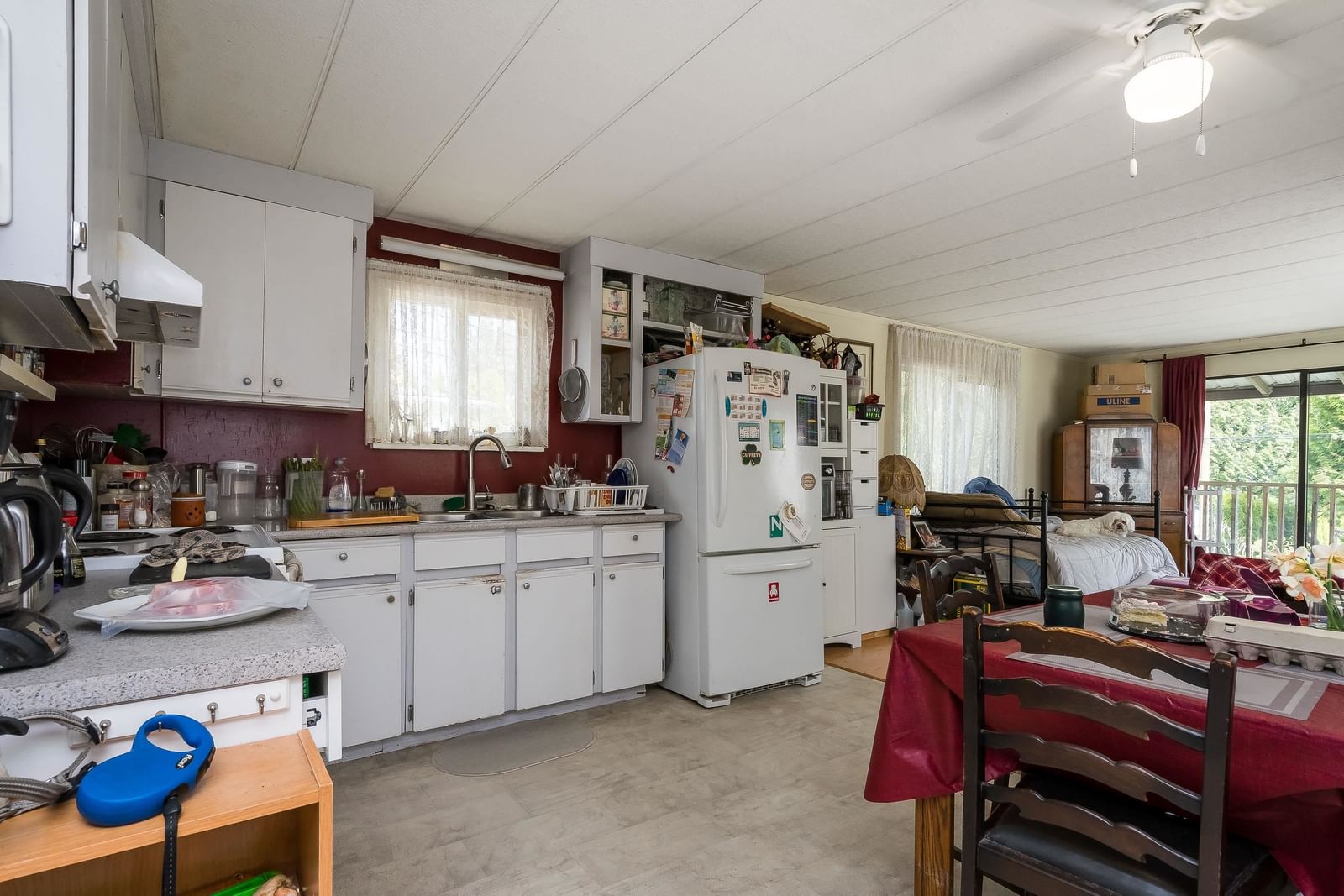 Listing Image 7