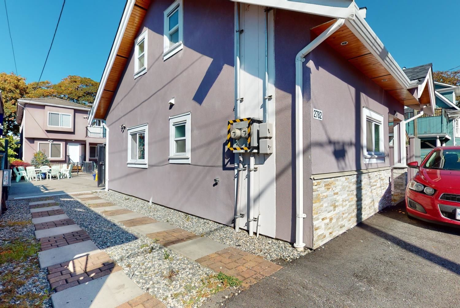 Listing Image 32