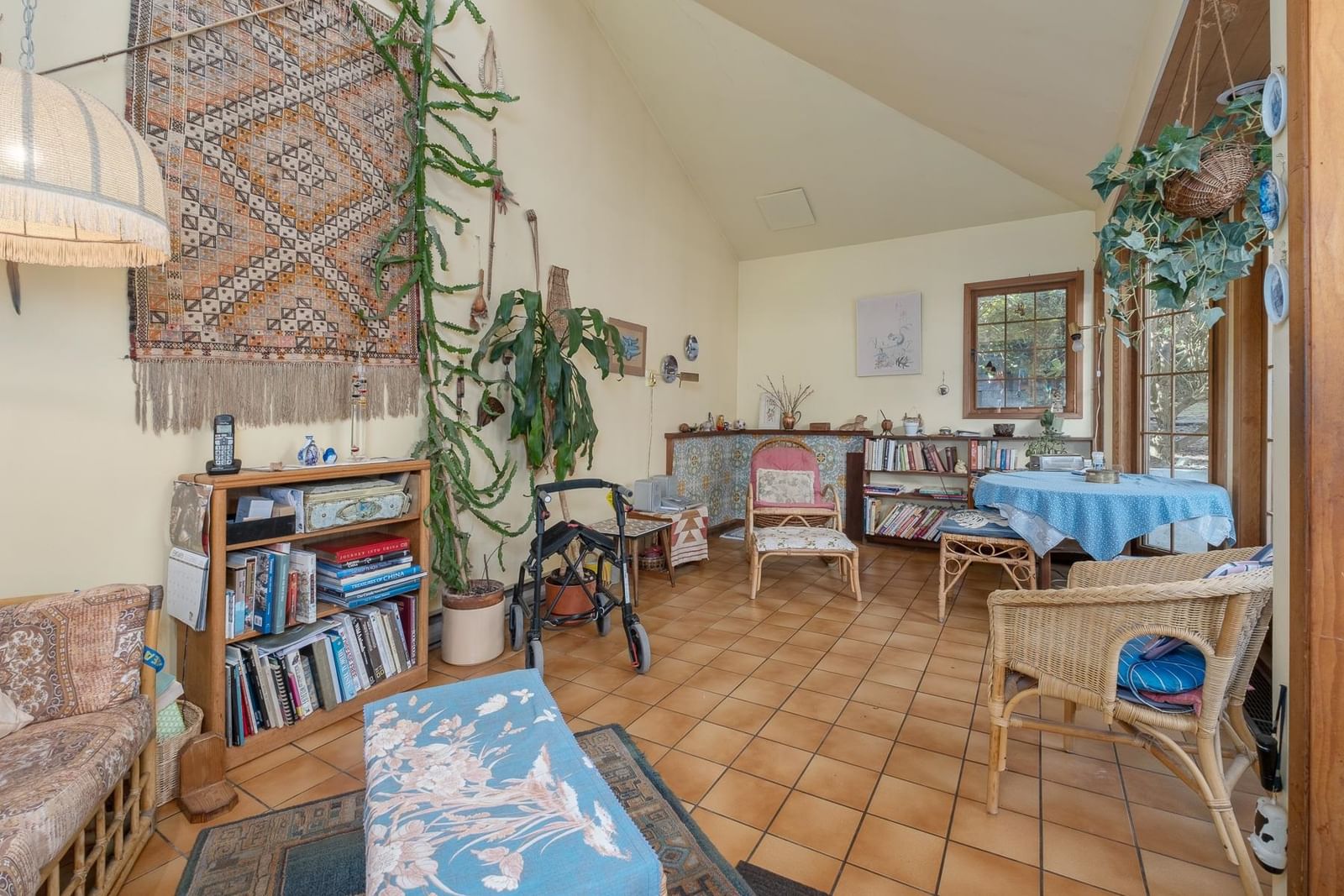 Listing Image 16
