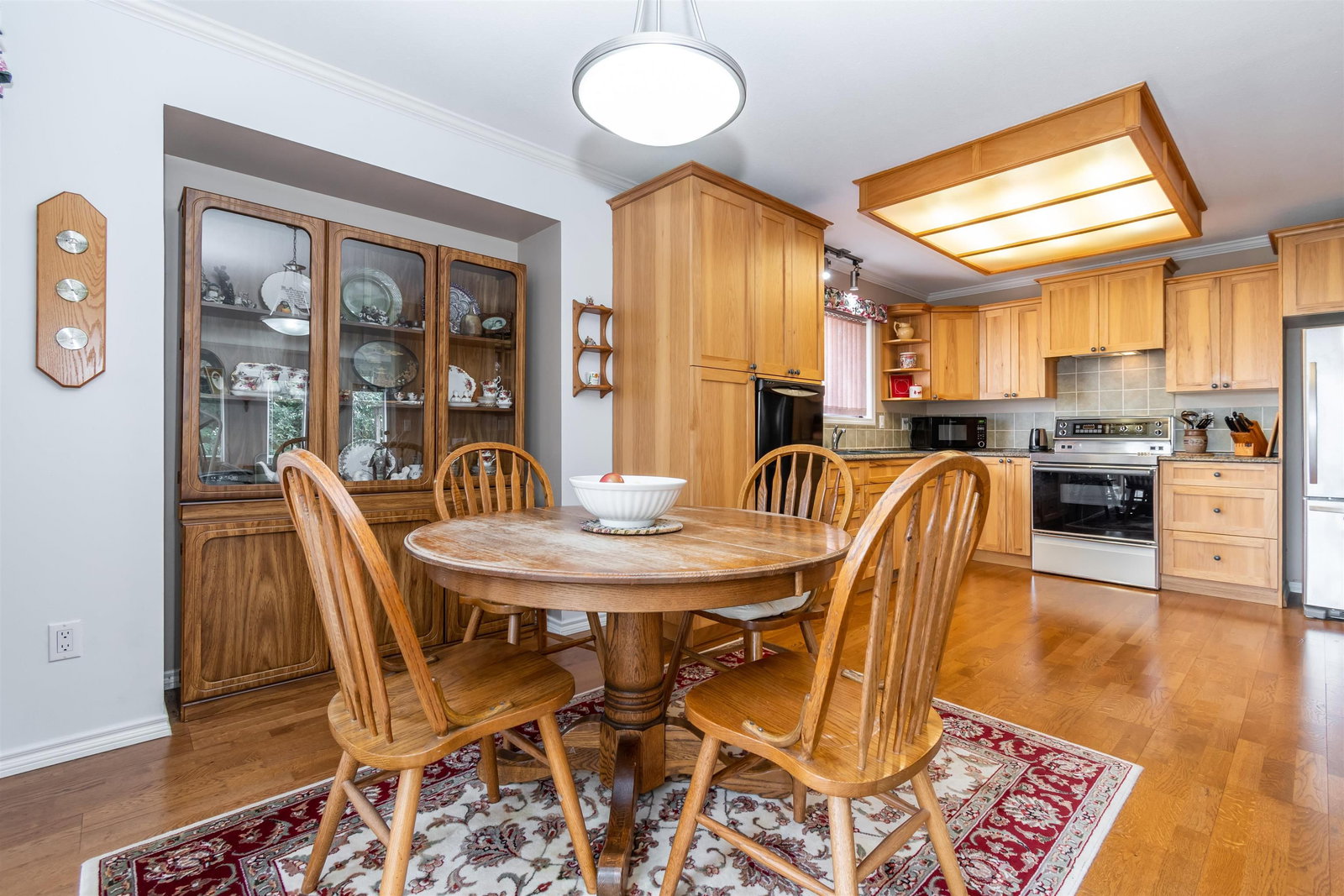 Listing Image 12