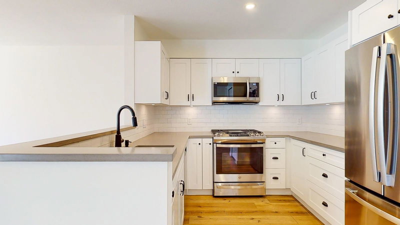 119 - 5711 Ebbtide Street, Sechelt, V7Z 0J5 | Image 3